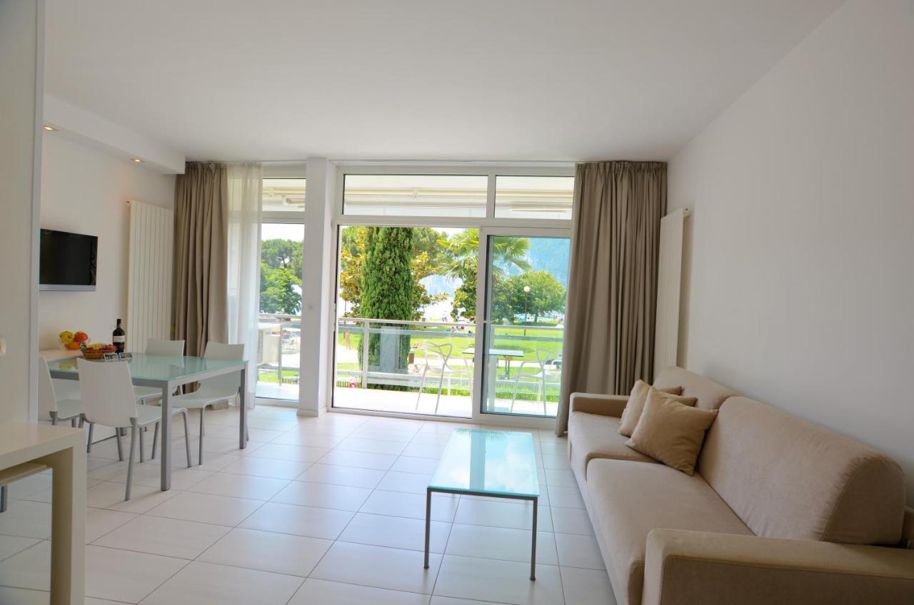Club Nautico - Phoenix Studio Lake View Рива-дель-Гарда Екстер'єр фото